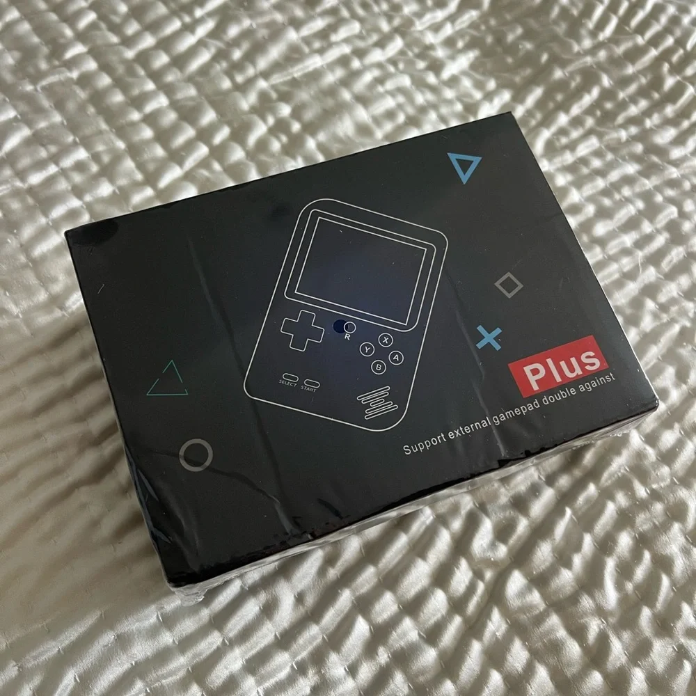 Game Console - Picture 5 of 5